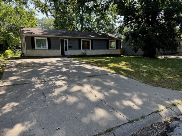 10715 Ewing Dr, Kansas City, MO 64134