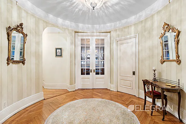 Sold by (Legacy) Elegran | media 11