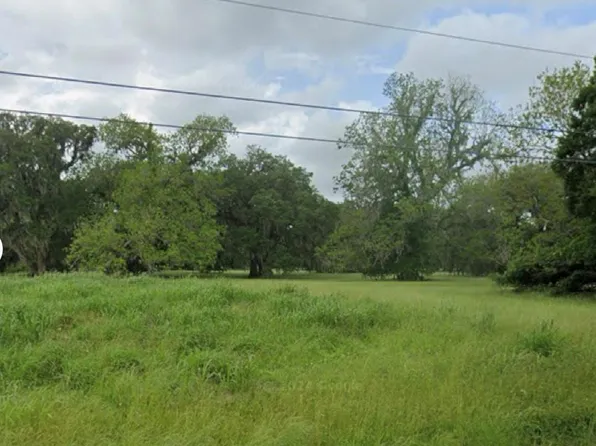 1144 Frontier Trl, Angleton, TX 77515