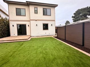 5658 Soledad Rd, La Jolla, CA 92037