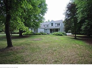 50 Woodridge Dr, Steep Falls, ME 04085