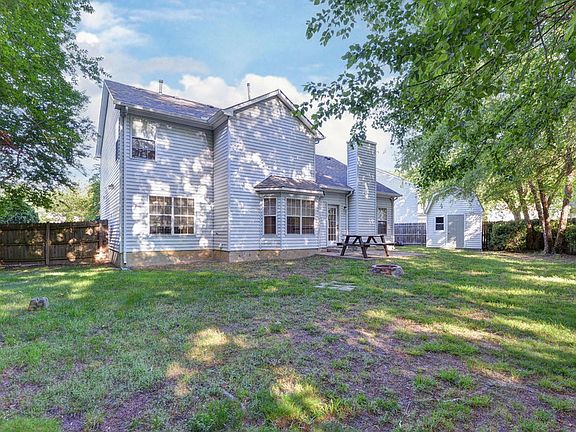 2nd image of 603 Buck Cir
