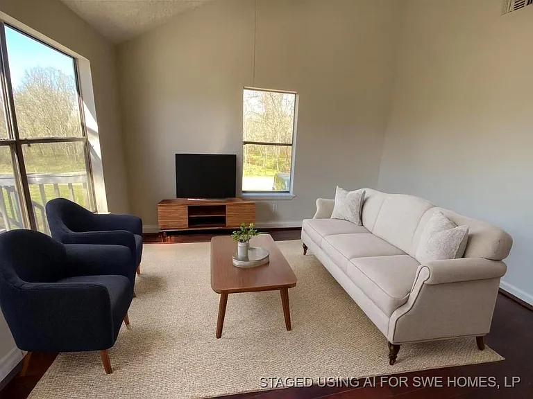 236 Adelaide Dr — Photo 12