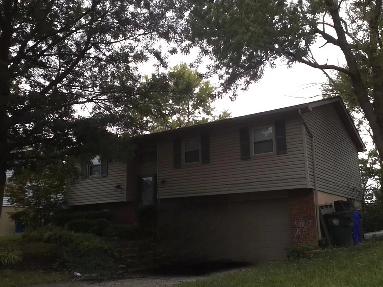 3545 Sundart Dr — Photo 1