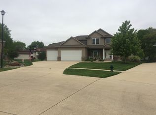4929 Windy Meadow Cir NE, Cedar Rapids, IA 52411