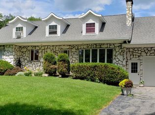 360 Grove St, Lewiston, ME 04240