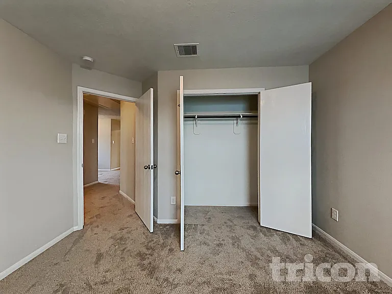 9215 Dewberry Blossom Ln — Photo 15