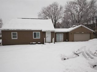 71 Ridge Ter, Rochester, NY 14626