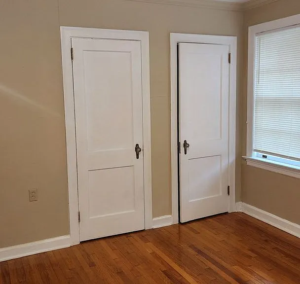 charming 2-bedroom, 1-bath upstairs rental — Photo 10