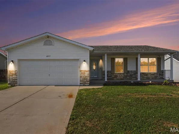6017 Cross Pointe Dr, Cedar Hill, MO 63016