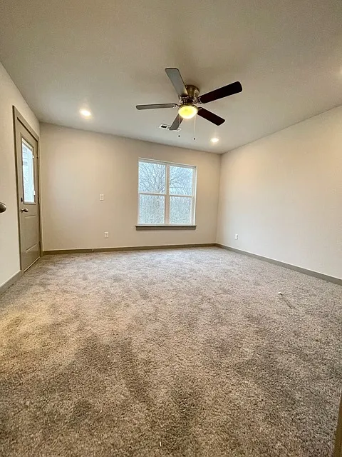 3420 Glen Road - 3420 — Photo 2