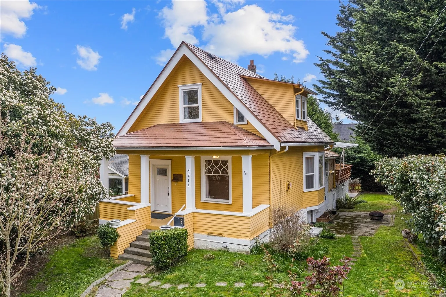 3216 22nd Avenue W photo 1