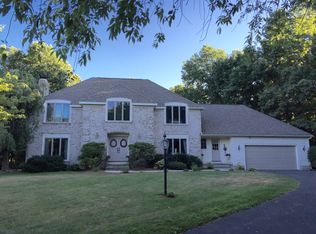 346 Bear Hill Rd, North Andover, MA 01845