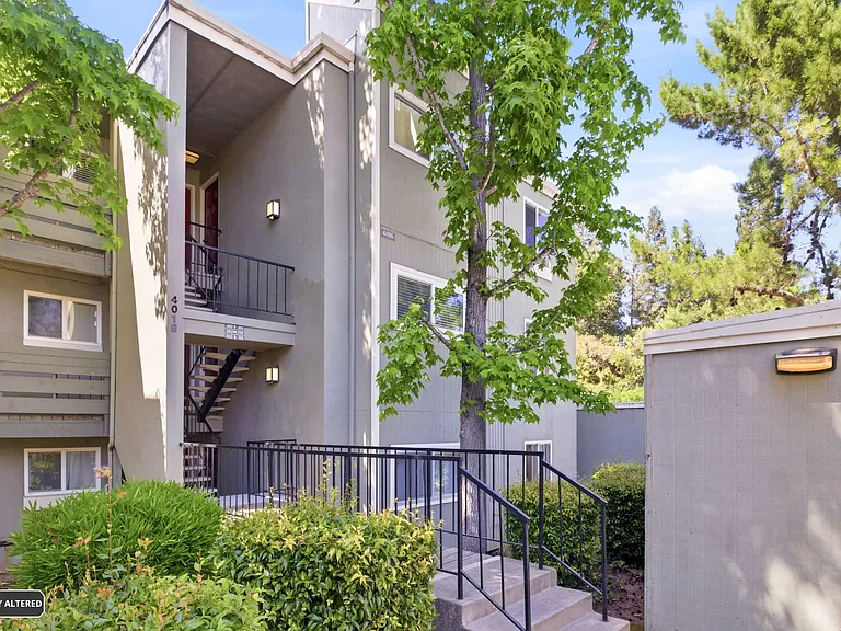 4016 Farm Hill Blvd #301 — Photo 2