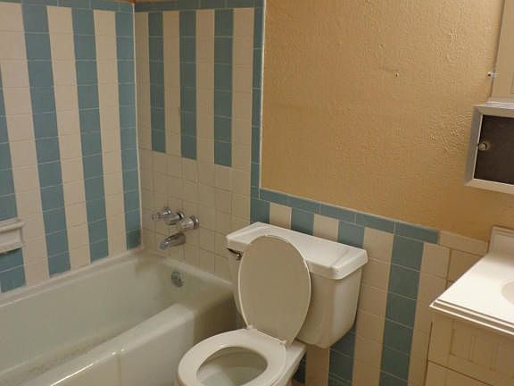 unit 169-bathroom