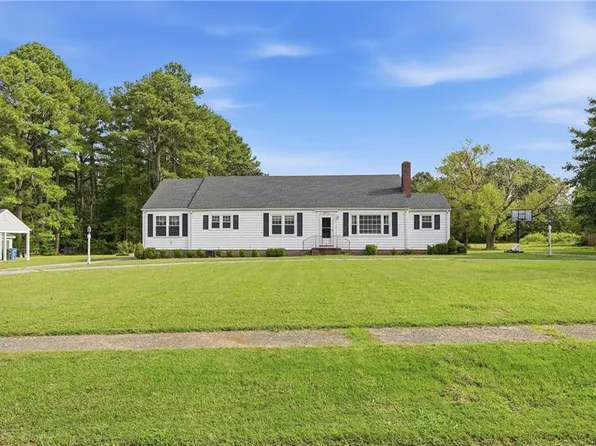 8391 Bell Ave, Ivor, VA 23866