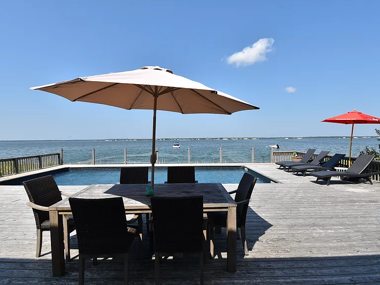 Dune Rd — Photo 23