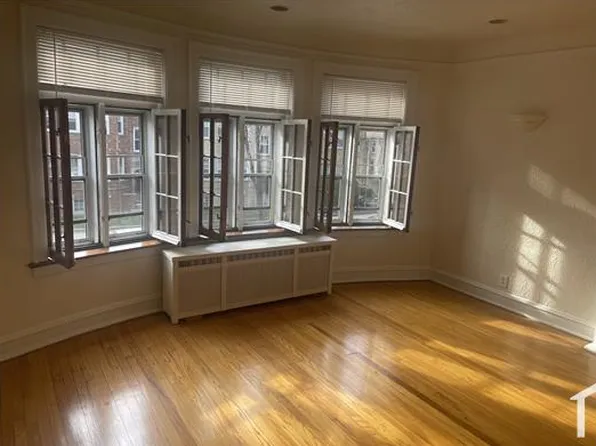 9045 S Laflin St #2, Chicago, IL 60620