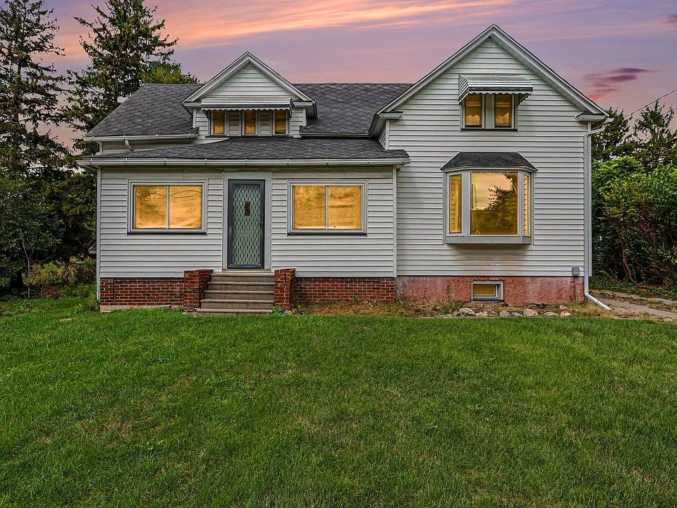1st image of 49 E Salzburg Rd