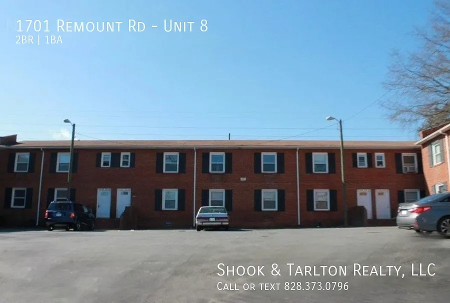 2 bed, $1,050 — Photo 1