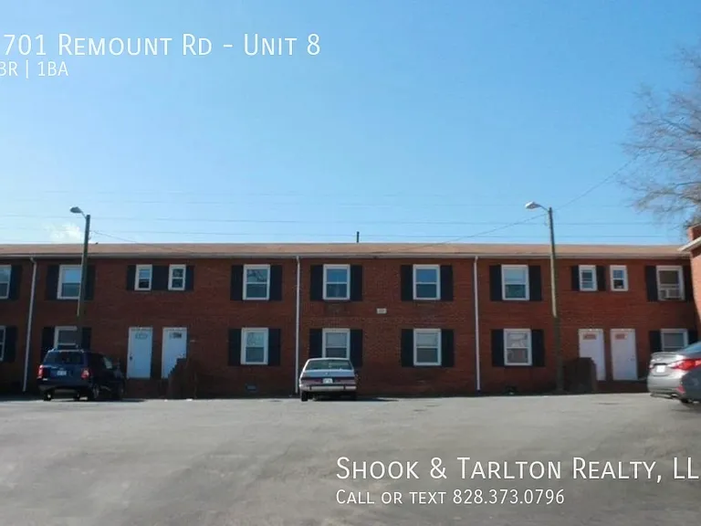1701 Remount Rd #8 — Photo 1