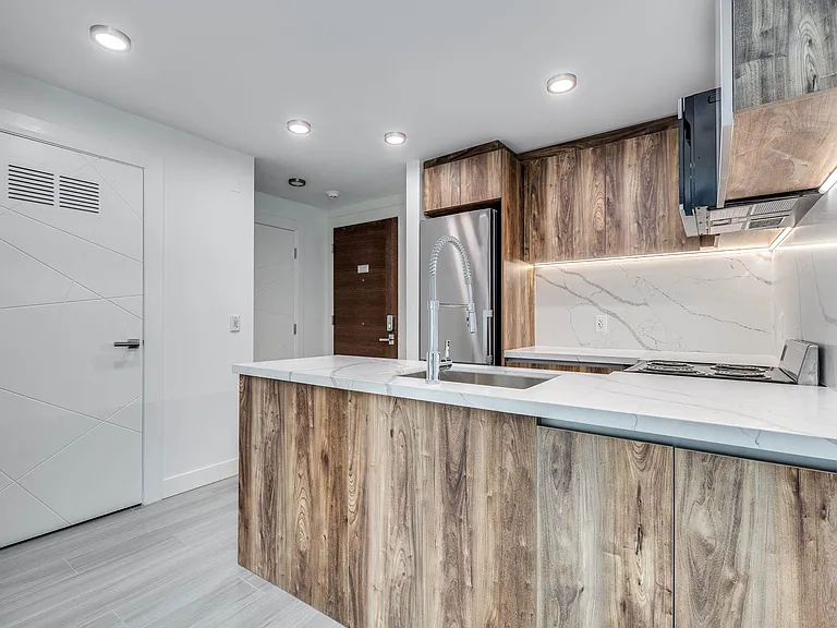 1168 Pendrell St #101 — Photo 10