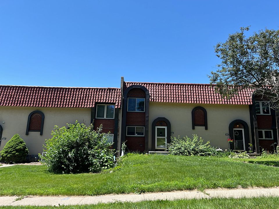 1st image of 5110 N 105th St
