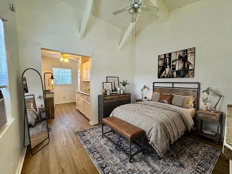 602 Lovett Ave — Photo 13