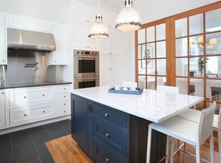 341 Beacon St #PENTHOUSE 6D, Boston, MA 02116