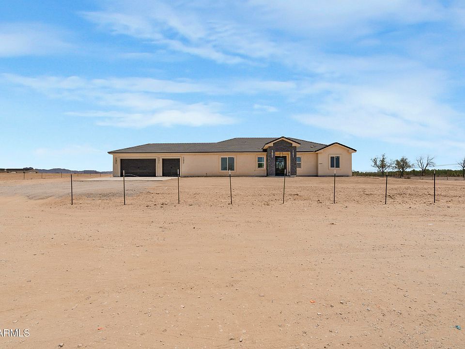 1st image of 2407 S 336th Avenue