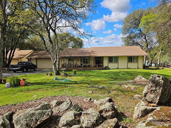 2nd image of 2131 Cabiao Rd