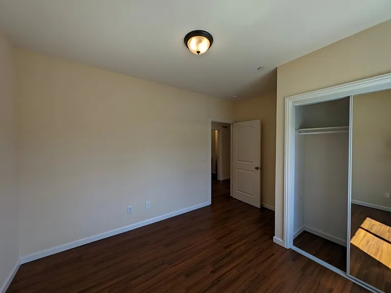 2414 Dana Street — Photo 49