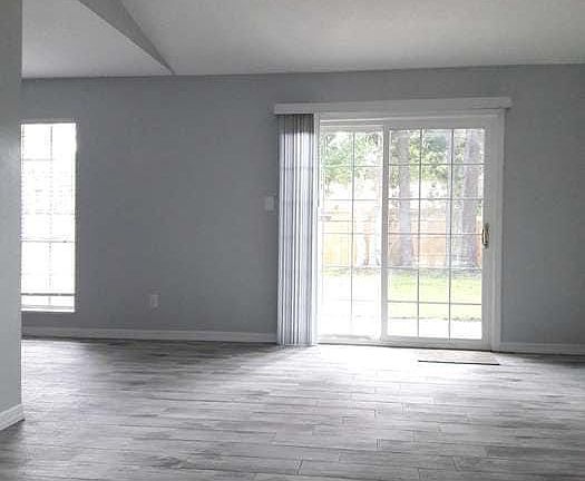 2nd image of 1322 Edenfield Dr