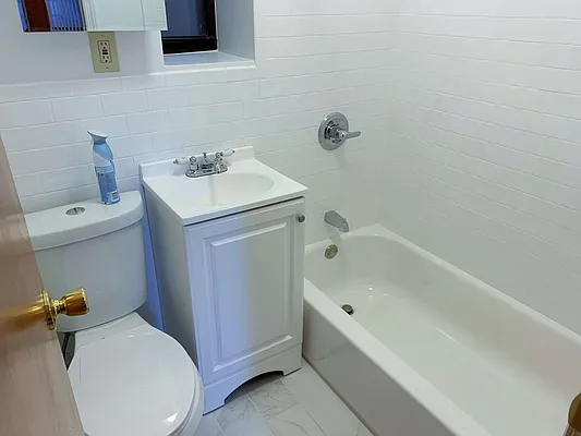 Rented by Joe Gotham LTD | media 37