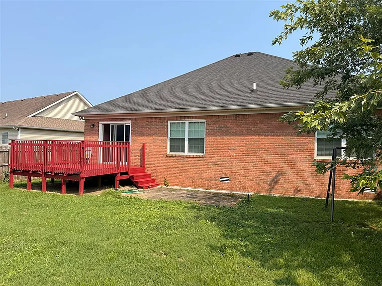 1304 Primrose Ct — Photo 8