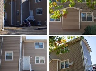 946 Admiral St, Providence, RI 02904