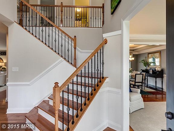 Foyer - Waterfall Stairway