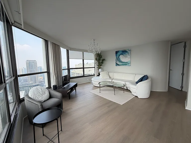 405 N Wabash Ave #4704 — Photo 9