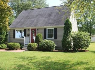 29 Jean St, Framingham, MA 01701