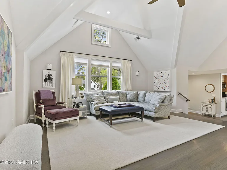 41 Grove St — Photo 11