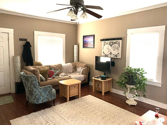 4th image of 3727 1st Ave