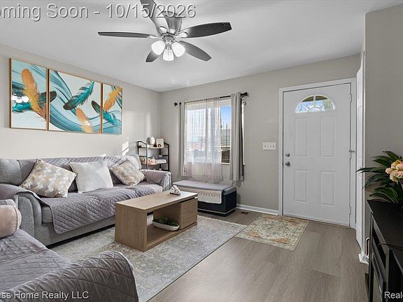 5th image of 21115 Albany Ave