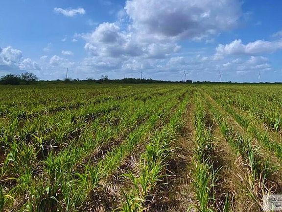 4th image of Villa Real Dr Tract 6