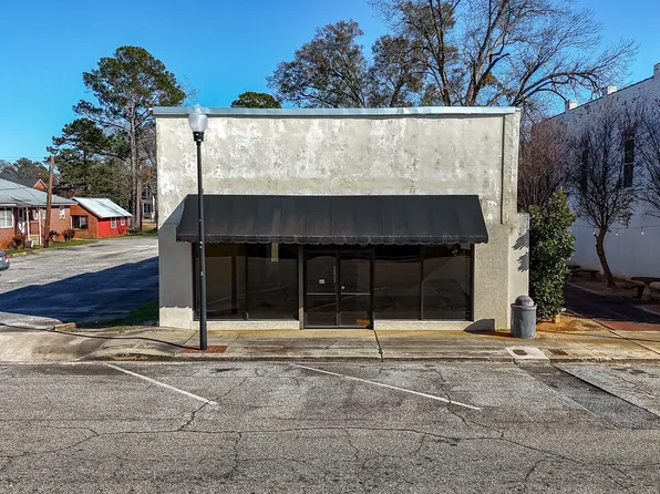 226 N Main St, Dawson, GA 39842