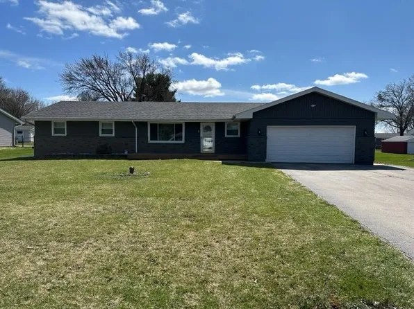 3187 Pheasant Ln, Belvidere, IL 61008