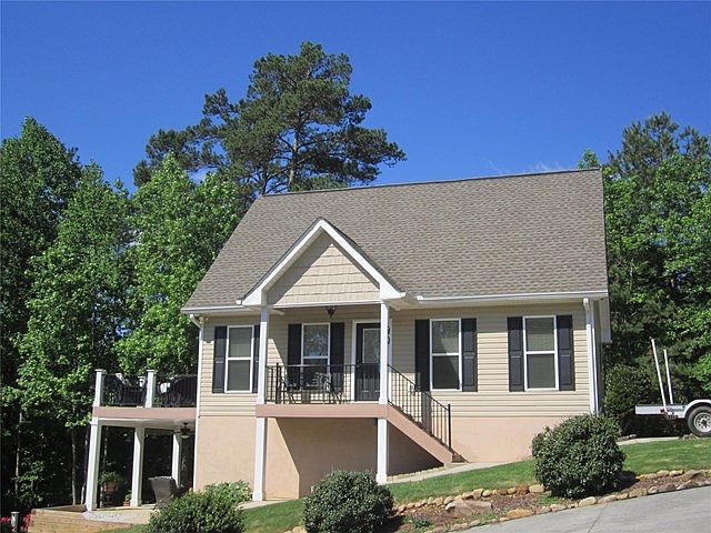 1st image of 90 Lakehill Dr