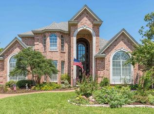 12 Grant Pl, Pantego, TX 76013