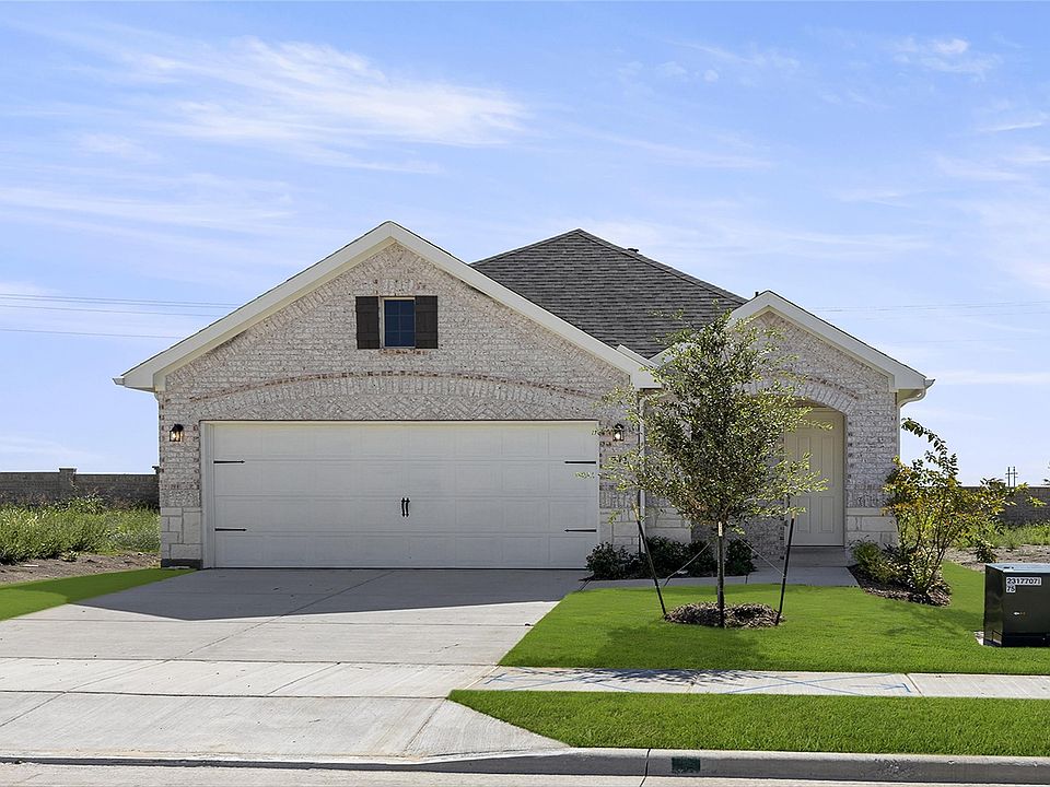 1st image of 742 Hidden Feather Dr