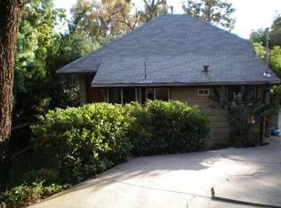 235 Churchill Rd, Sierra Madre, CA 91024