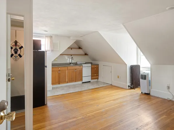 59 Hancock St APT 14, Boston, MA 02114